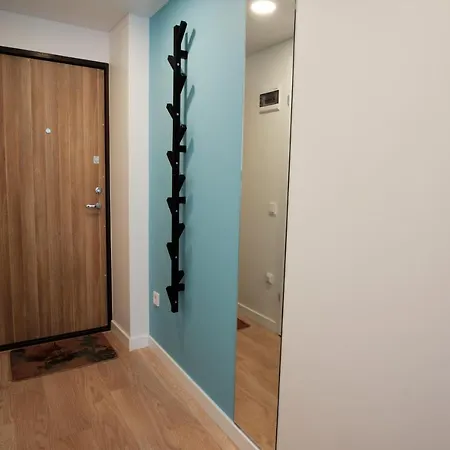 Апартаменты Cosy Near Akropolis And Svyturio Arena