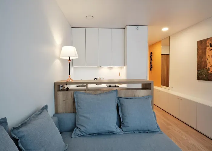 Cosy Near Akropolis And Svyturio Arena Apartment *